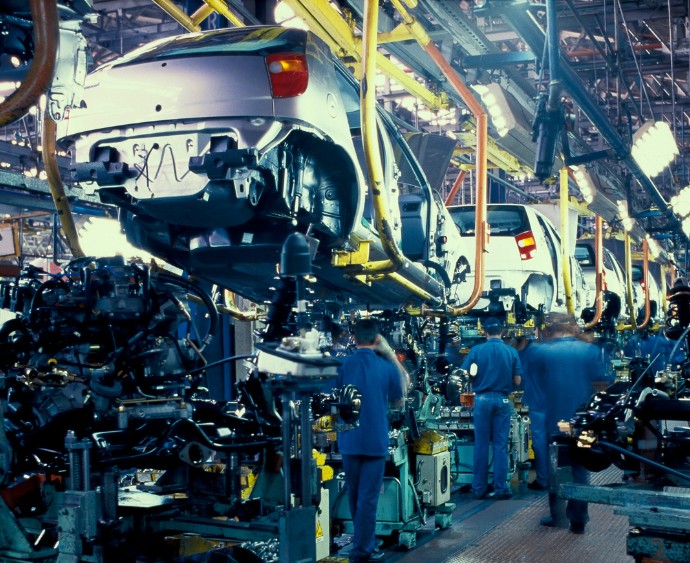 ERP Software for Automobile Industries Manufacturers – Streamline Vehicle Production with Preeminent Softcom